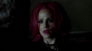 Alias Les looks de Sydney dans la Saison 1 