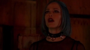 Alias Les looks de Sydney dans la Saison 1 